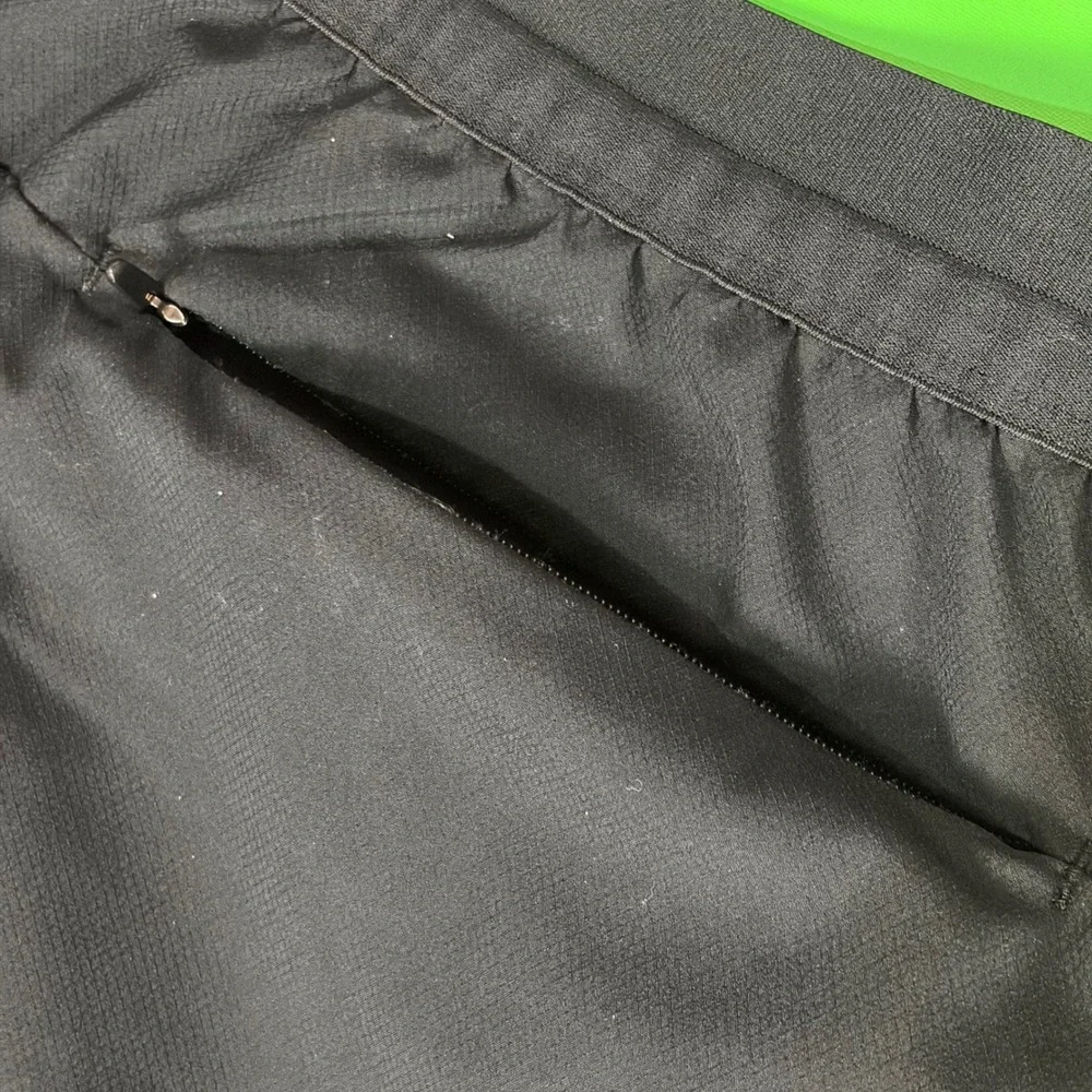New Balance Athletic Pants Mens XL Black Windbreaker Running Training Joggers NB